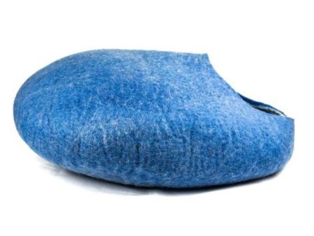 Yeti Pet Cave Blue 22X20 9  Hot on Sale